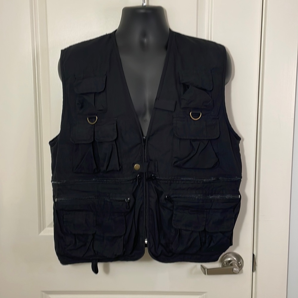 Uncle Milty Cargo Vest Black